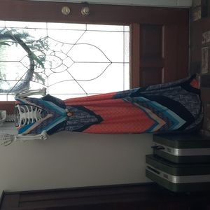 Sleeveless maxi dress